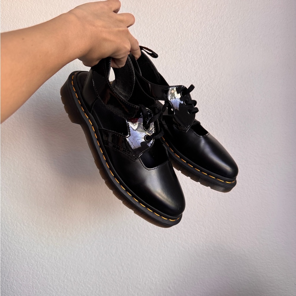 NWOB Dr. Marten Genna Cut Out Pointed Toe Patent Leather Shoes in Black - USL 8